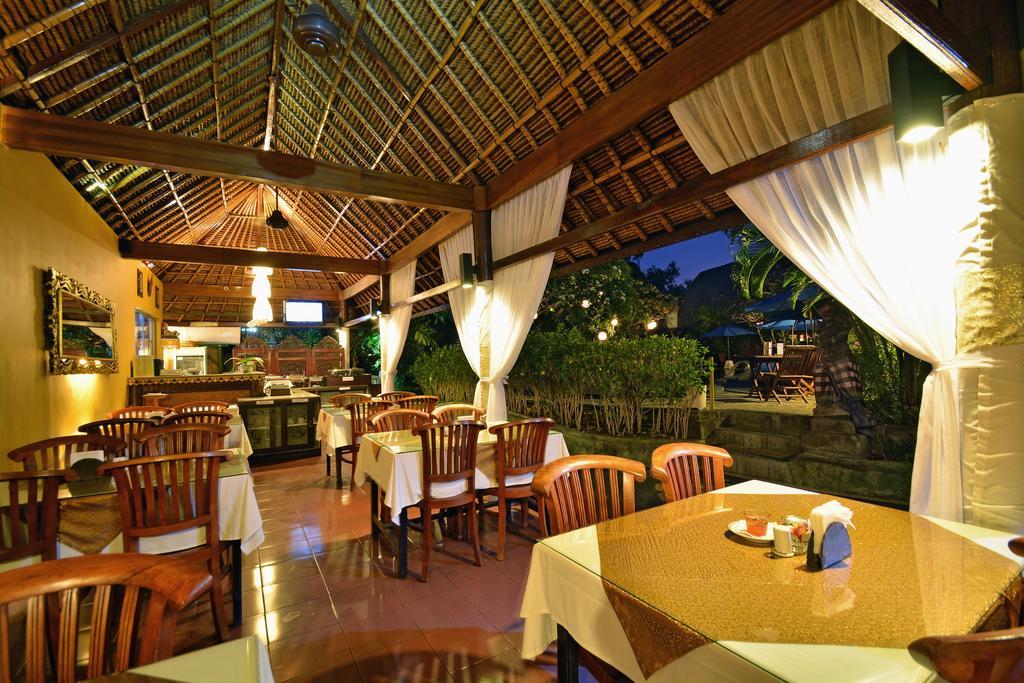 Puri Dewa Bharata Hotel & Villas Legian Exterior foto